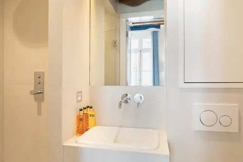 Paris Home Collection Serviced Apartments in Notre Dame - Rue Savoie photo 90