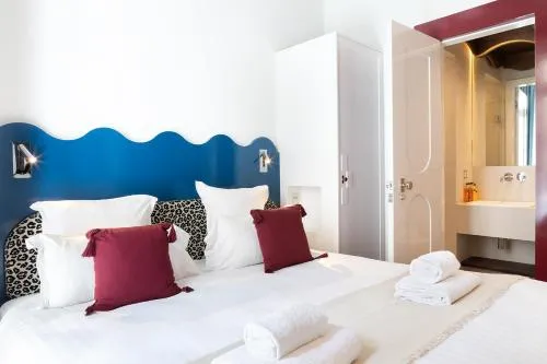 Paris Home Collection Serviced Apartments in Notre Dame - Rue Savoie photo 73