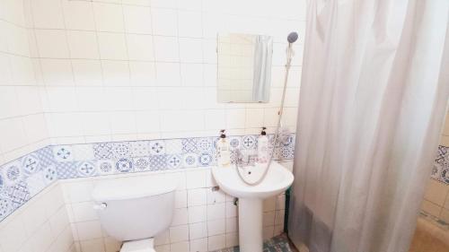 Un baño de 1975 Yurim Inn