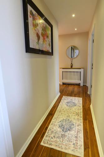 Stunning Liverpool City Location with River View and parking space included photo 14