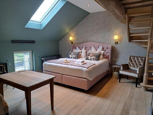 Postel nebo postele na pokoji v ubytování Cha Cha de Loup Luxe B&B - Vakantiewoning