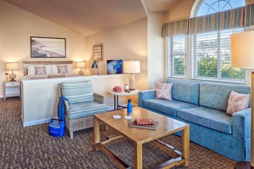 Χώρος καθιστικού στο Beach House Half Moon Bay