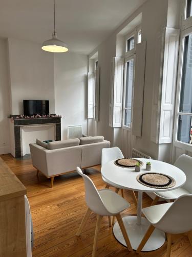 Le Toulousain 102 - Appartement Cosy en Hypercentre - Quartier Jeanne d'Arc