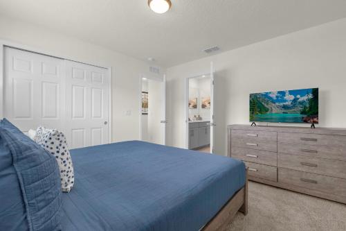 Upstay - Solara Resort Retreat w Pool and Hot Tub photo 23