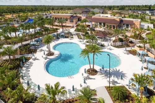 Upstay - Solara Resort Retreat w Pool and Hot Tub photo 37