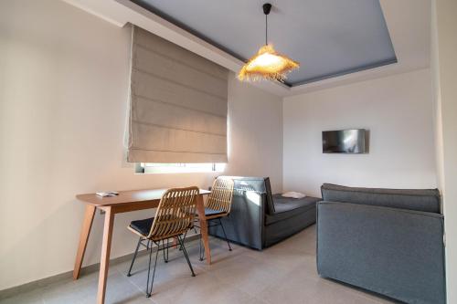 Χώρος καθιστικού στο Raptis Apartments