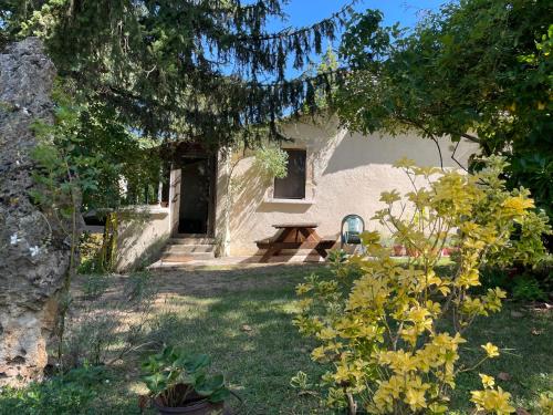 La petite maison dans le jardin