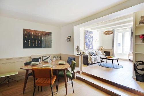 Beautiful apartment 2BR - 4P Republique Temple