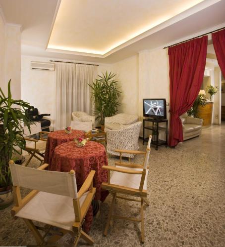 B&B Italia – Photos 3