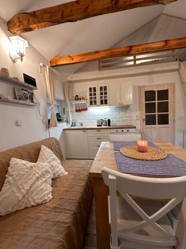 Una cocina o zona de cocina en Chatinka Kersku