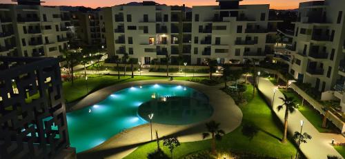 Bassein majutusasutuses Super appartement vue sur piscine et la plage või selle lähedal