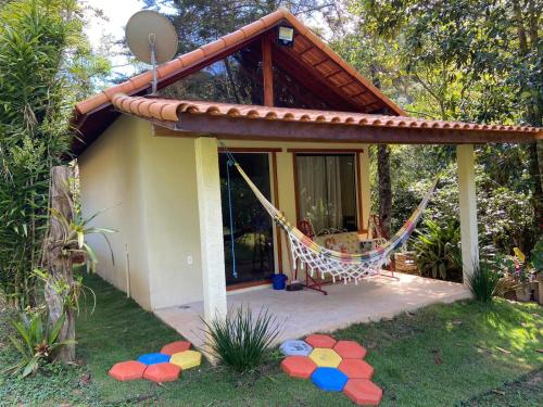 Taman di luar Chalé Brumas dos Kleins
