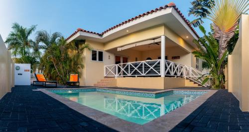 Curawauw - Villa with private pool in Jan Thiel