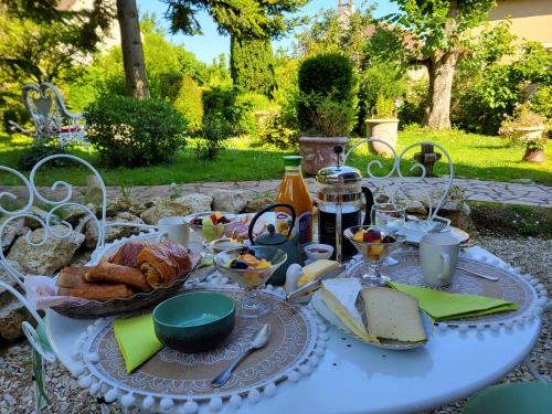 Φαγητό σε αυτό το bed & breakfast ή κάπου εκεί κοντά