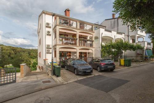 Apartments with WiFi Vrsar, Porec - 17473