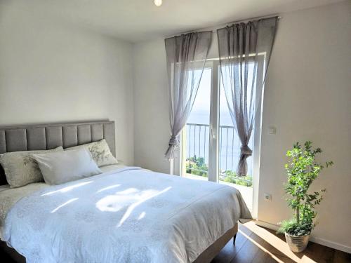 New 2 Bedroom, 2 Bathroom Apartment in Pisak