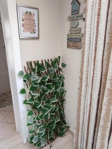 Foto dalla galleria di Emma's BNB a Kempton Park