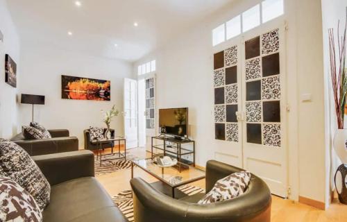 3 Bedroom Apartment in Baixa with River View