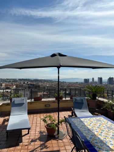 A wonderful penthouse in Naples