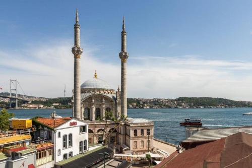 Gorgeous Airy 2BD2Bath Bosphorus Views! #358