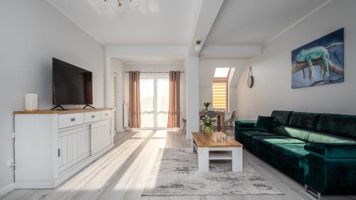 Róża Wiatrów Giżycko, Sun & Snow