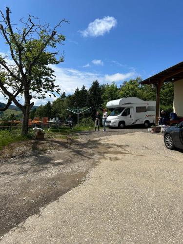 Fotografie z fotogalerie ubytování Camping, bring your tent, van or caravan v destinaci Granitztal Weißenegg