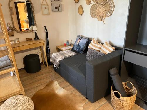 Χώρος καθιστικού στο Luxury Studio in Alpinе Lodge FREE SPA