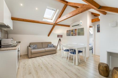 Una cocina o cocineta en BRA.com Apartments Oporto Campanhã