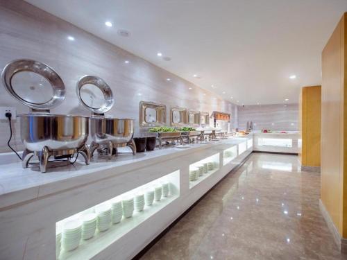 Kyriad Marvelous Hotel·Xi'an North High-speed Railway Station