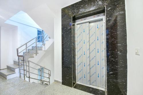 Gambar di galeri bagi Fabhotel Sparkling - Nr Yashobhoomi Convention Centre di New Delhi