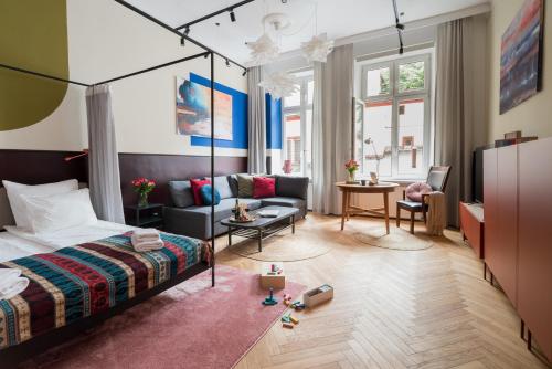 Quiet Luxury on Floriańska