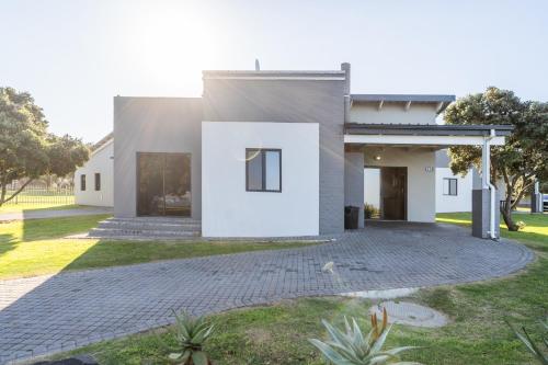 リゾートが所在する建物