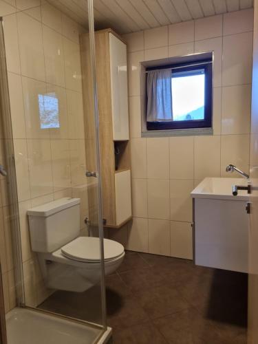 Koupelna v ubytování Alpin Haus Klösterle