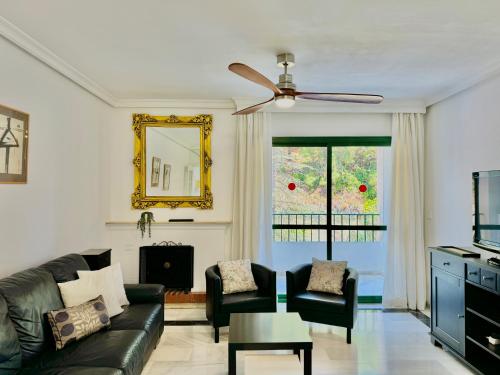 Las Terrazas de Marbella Center - Walk Everywhere EaW Homes