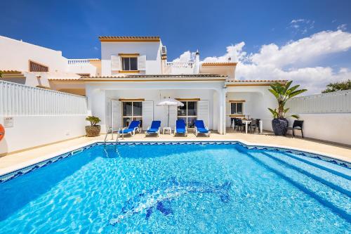 Villa Chiquito Albufeira - Private Pool&Parking - BBQ&AC&WI-FI
