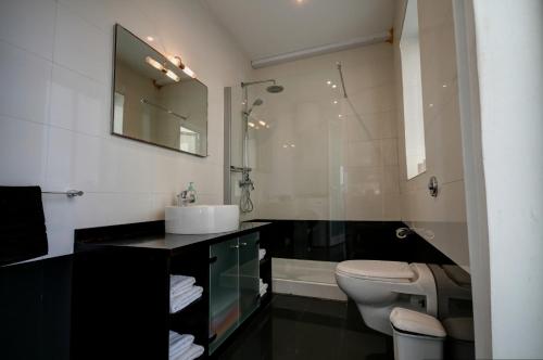 A bathroom at Old Mint Penthouse