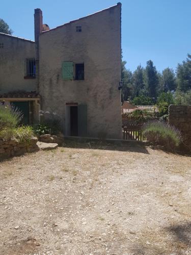 Billede fra billedgalleriet på Chambre indépendante au calme i Le Beausset