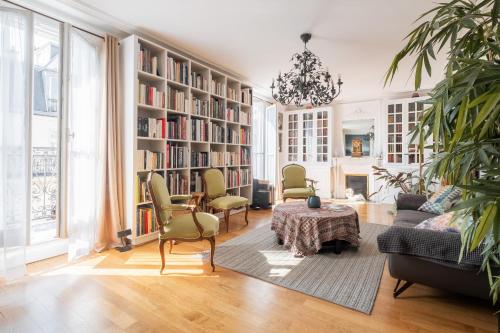 Veeve - Literary Radiance