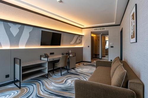 Televisyen dan/atau pusat hiburan di Hotel Debrecen