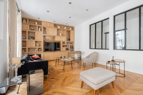 Photo de la galerie de l'établissement Veeve - Master of Minimalism, à Paris