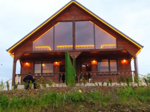 Een tuin van Trabzon Tosun Bungalov