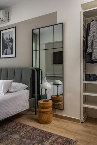 Agostini - Self Check-In Studios - Free Gated Parking On Site