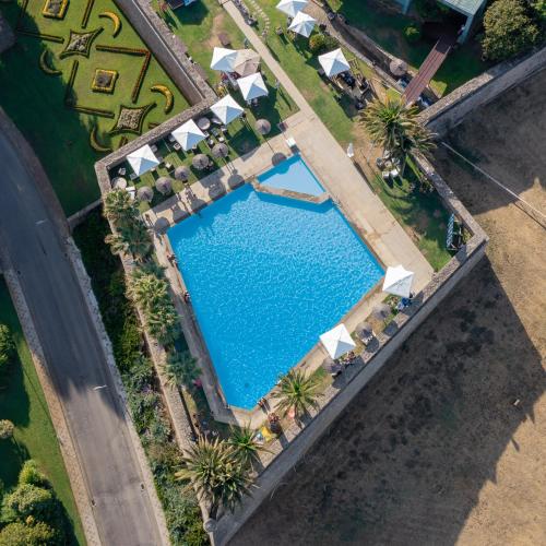 Kolam renang di atau dekat dengan Forte de São Francisco Hotel Chaves