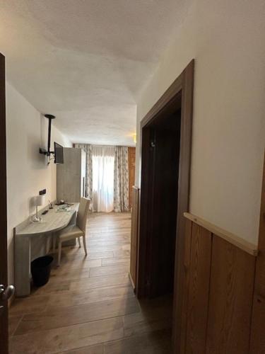 Koupelna v ubytování Edelweiss Hotel Champoluc