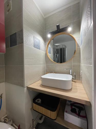 Superbe studio, NEUF, st Cyprien