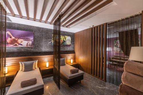 Katil atau katil-katil dalam bilik di Questa Thermal & Spa Hotel
