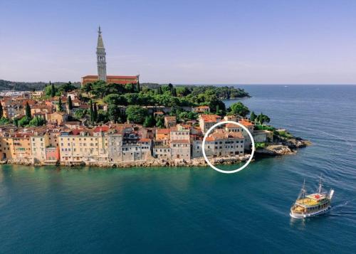 Wohnung in Rovinj mit Terrasse und Meerblick