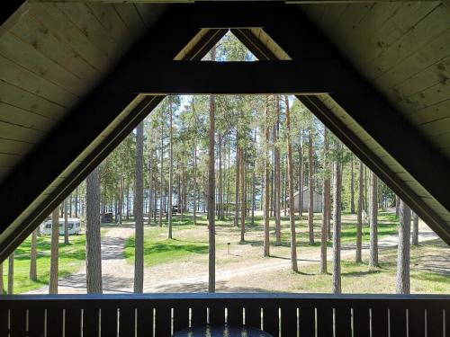 Κήπος έξω από το Solliden Camping