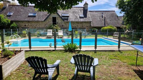 Πισίνα στο ή κοντά στο LONGERE DE NIVINEN