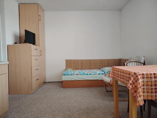 Postel nebo postele na pokoji v ubytování Pacov 501